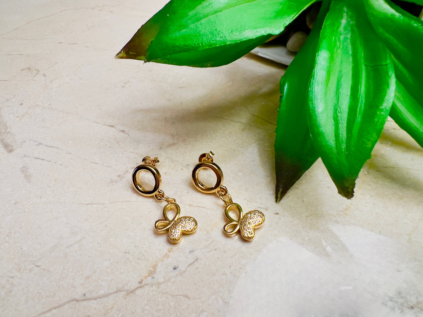 Aretes de mariposa